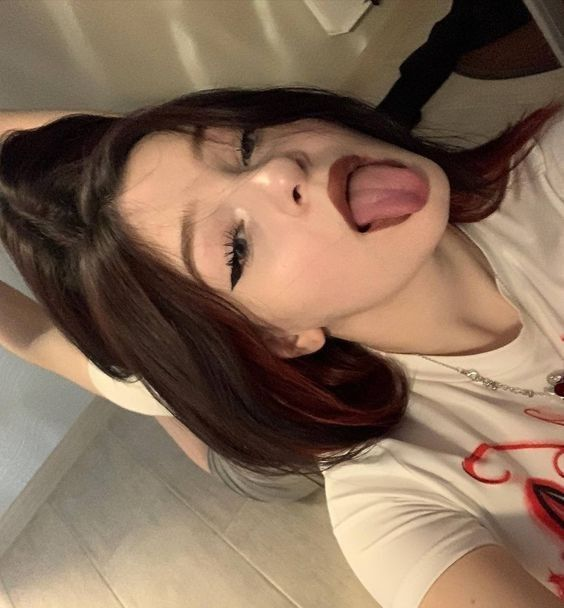 Ahegao 386