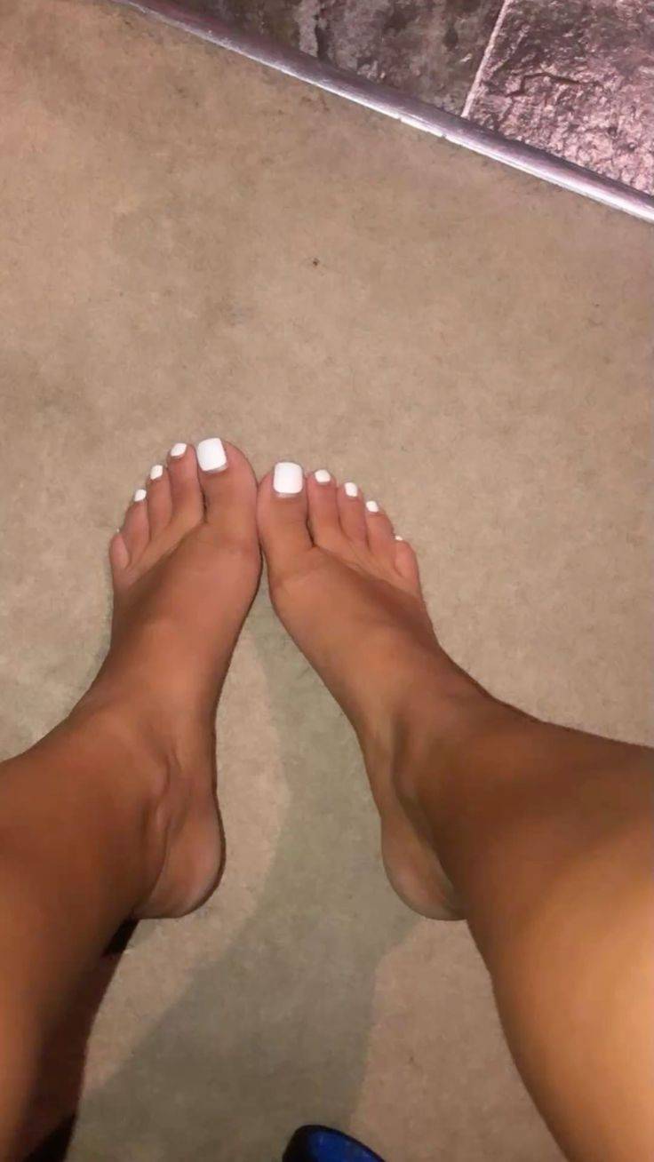 Feet 1000